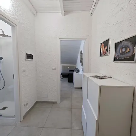Hostdomus - Stella Alpina Apartman *