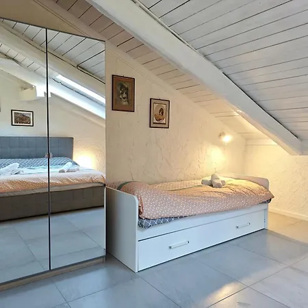 Hostdomus - Stella Alpina Apartmán