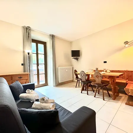 Apartman Hostdomus - Stella Alpina *