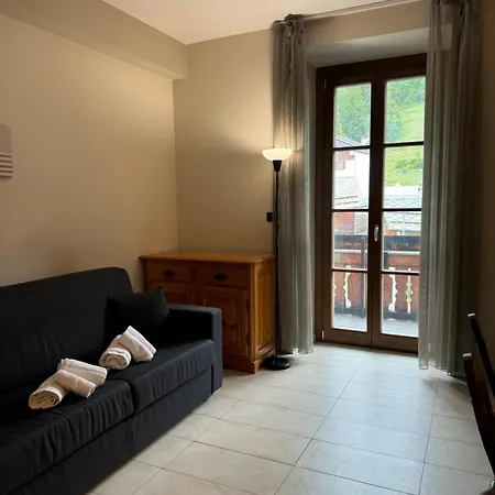 Hostdomus - Stella Alpina Apartman Pragelato